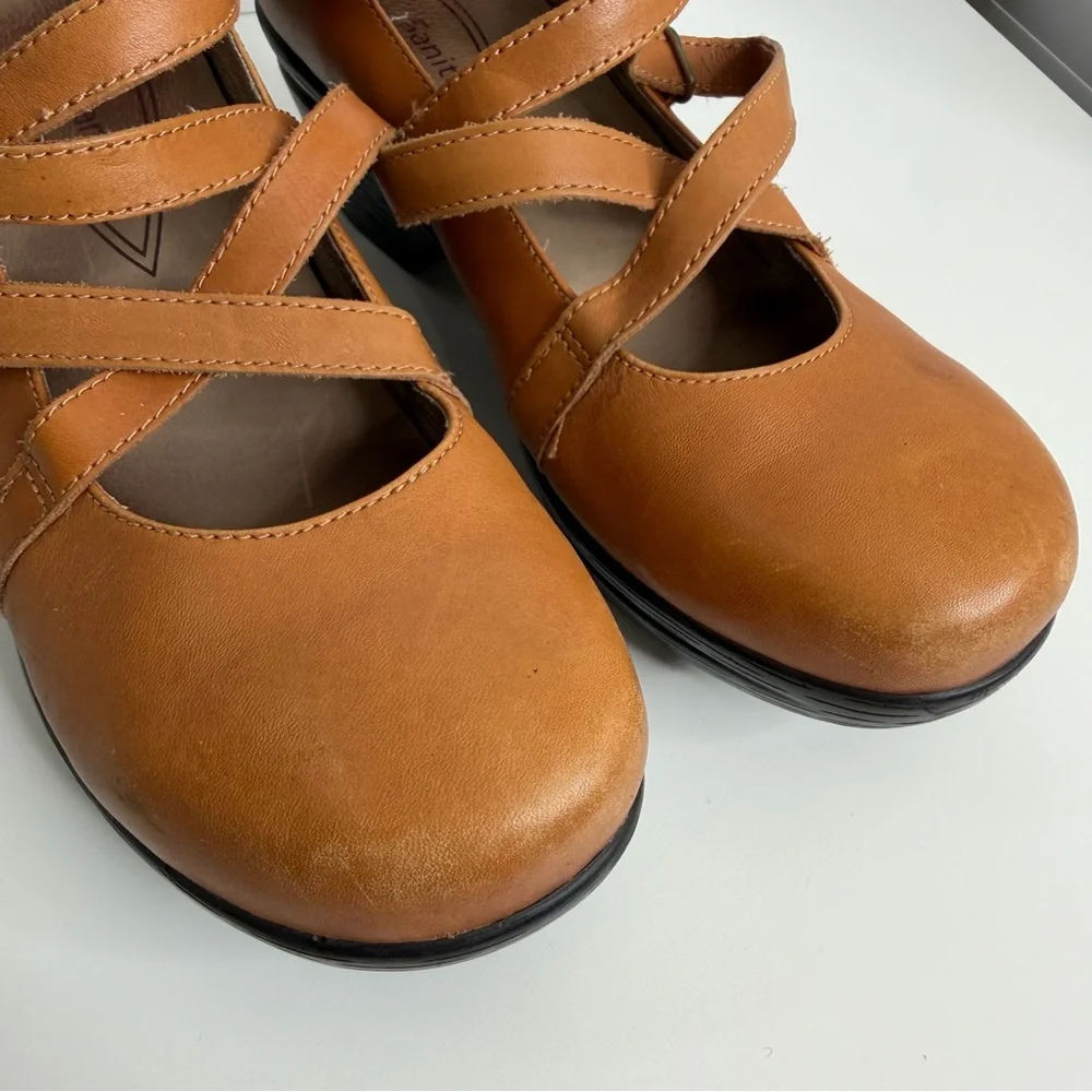 Sanita Neve Mary Jane Strappy Leather Clogs Size‎ 11 Modern Comfort Classic Work